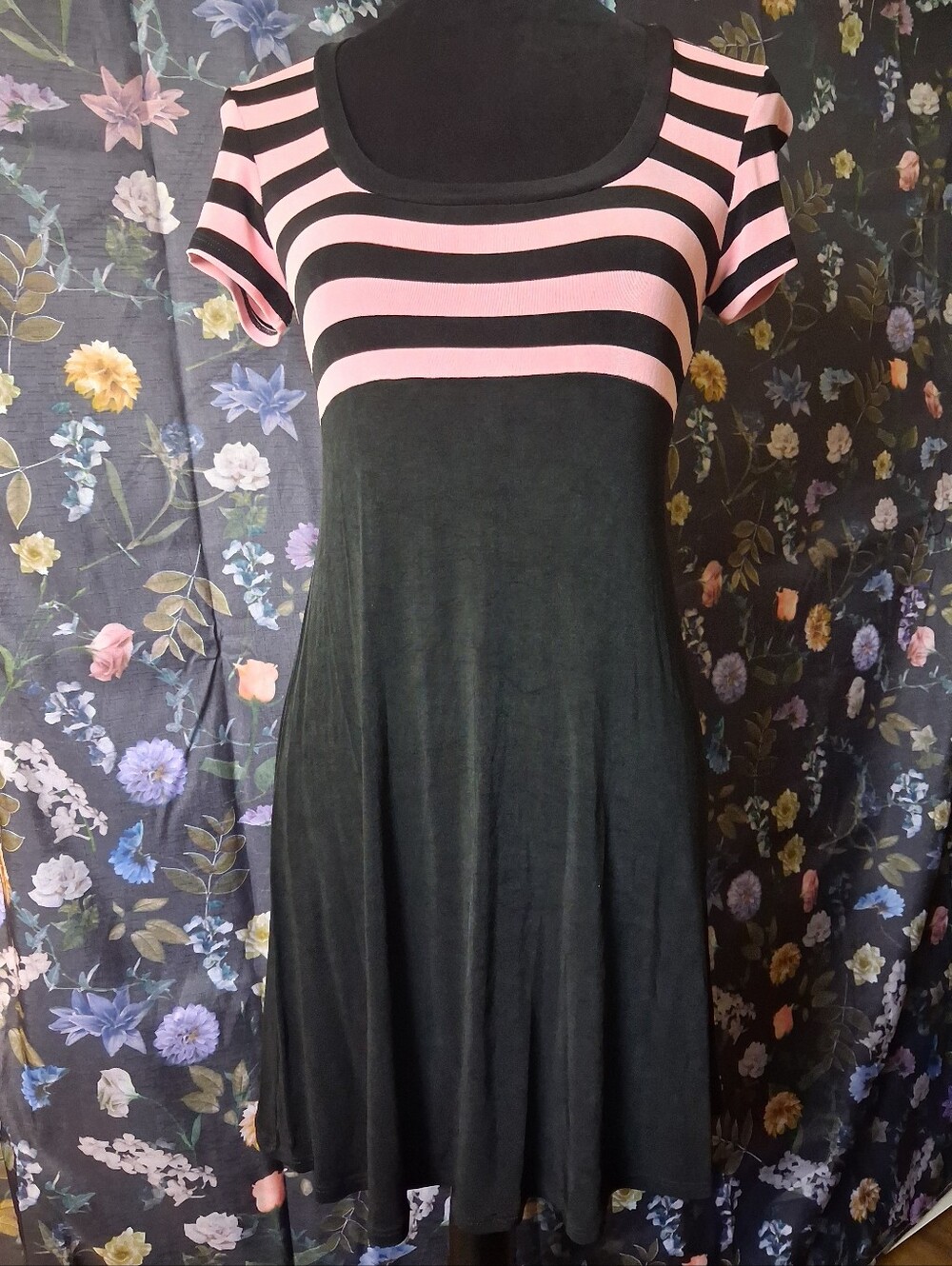 Vintage Y2K BCBG Black and Pink Striped Scoop Neck Swing Dress